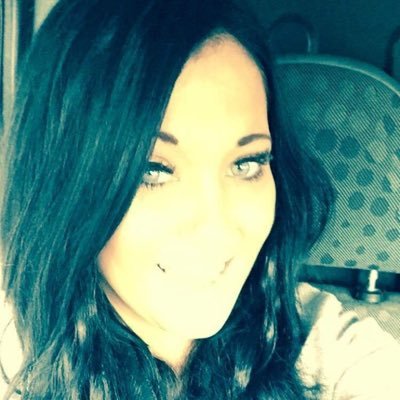 xStaceyPresleyx's profile picture. If she is amazing she wont be easy, If she is easy she wont be amazing. If she's worth it you wont give up, if you give up you're not worthy. - Bob Marley