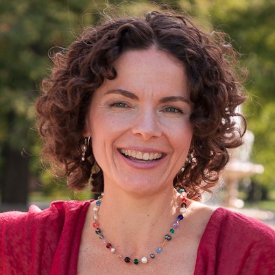 Founder & Hay House Award-Winning Author of The Energetic Fertility Method™, Coach, Energy Practitioner & Trainer