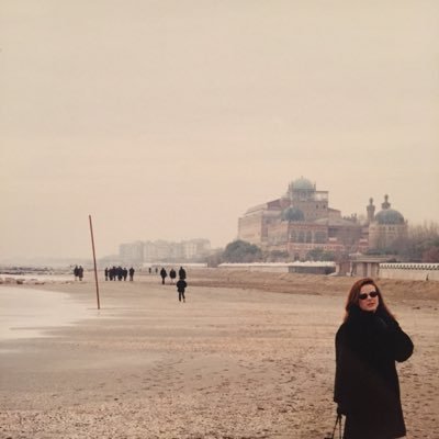 Blood & Roses, She-Wolves, Joan of Arc, Elizabeth I, THE EAGLE AND THE HART
https://t.co/HTfCdqRfuy