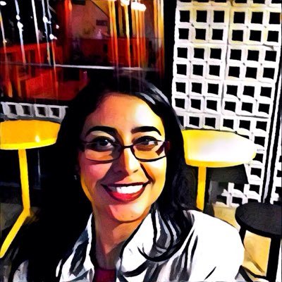 Corolina's profile picture. Curiosa tapatía con intereses en música, tecnología, viajes y gastronomía.