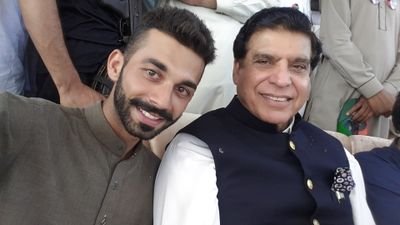 AqeelAh10194714's profile picture. Dakho tm Kashmir ko 
Zulm ki tasveer ko 
Yahan bachy,borhy aur jwaan
Eik hai naarah eik zuban
Kashmir bny Ga Pakistan.......