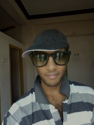 LIVETOHELP_rams's profile picture. Indian