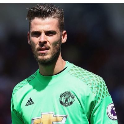 XanderSaul's profile picture. English Premier League European Football Football news Manchester United Football