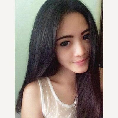 ayu_yulistianto's profile picture. 