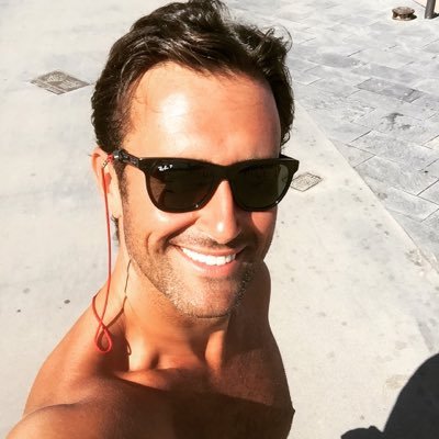 AlbertoCapon's profile picture. Watch Club , Buy , Sell & Trade.