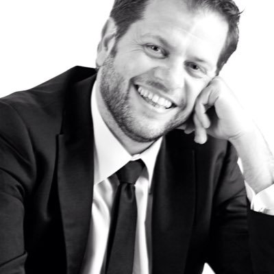 RogerPadulles's profile picture. Cantant freelance