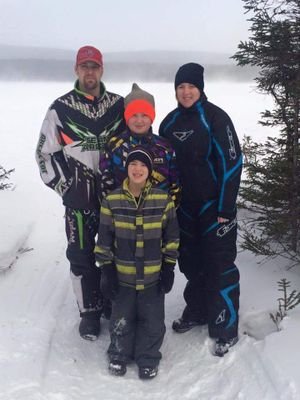 ivandavis22's profile picture. apparently someone had this hacked