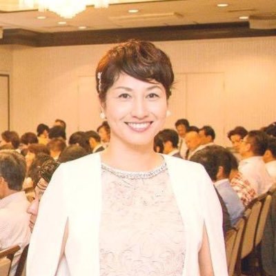 takagisatoko's profile picture. 人と組織を強くする人財育成を仕事にして20年、大切な人を大切に！日本ハグ協会としての活動は10年目を迎えました。日々の気づきや学び、自分用のメモをランダムに投稿しています。 著書は「ありのままでいいよが一瞬で伝わるハグする習慣」