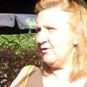 Comédienne, Metteur en scène, Auteur, Dramaturge... Directrice artistique de A TOI THEATRE