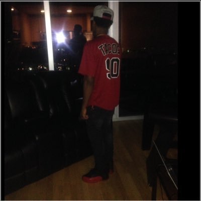 Artist! Singer/SongWriter/Rapper! I All Ways Follow Back https://t.co/IXIHcaPYai