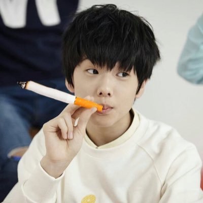 minsuk_nh's profile picture. depui tu saute comme gladys