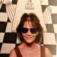 Naomi (@keenbeth1) 's Twitter Profile