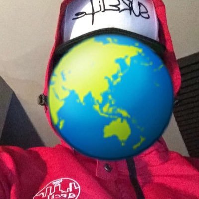 SURElenciaga's profile picture. #WHATSPOPPINKERMIT #SURELIFE