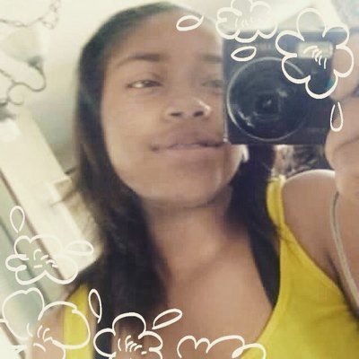 LeschelleHill's profile picture. 