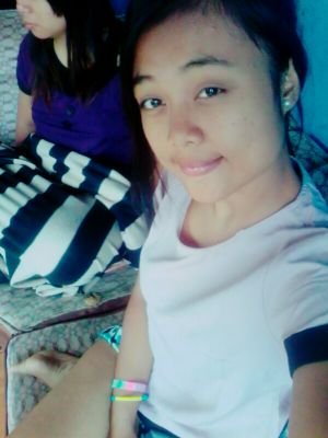 Feren02509054's profile picture. Mahasiswi