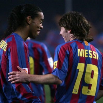 Free_tips_4_all's profile picture. Here to help you make money from the bookies 😀😀