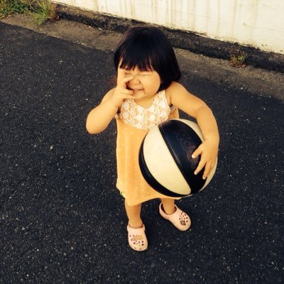xbIiiJSgMoiZRGl's profile picture. バスケ、サッカー（フットサル）、ビール、焼酎、爬虫類が好きです！ ただいま蛇とその餌を飼育中death。