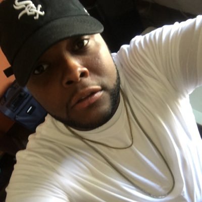 Mic_Dee_Jay's profile picture. Just trying to live.