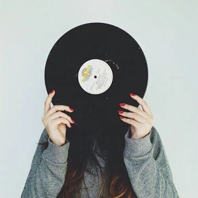 GossipHybride's profile picture. Ajoutez-moi dans vos RP dm par obligation.