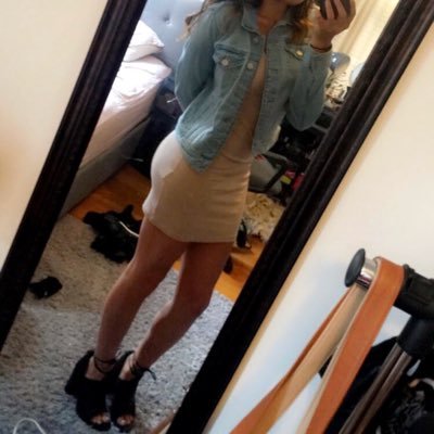 hilight_contour's profile picture. makeup, dupes, tutorials, relatable quotes, and tons of sass ✨