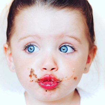 اللهم أحسن خاتمتي وأصرف عني ميتة السوء ولا تقبض روحي إلا وأنت راضٍ عنها ♥ ..