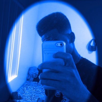 Idrismohamed13's profile picture. 