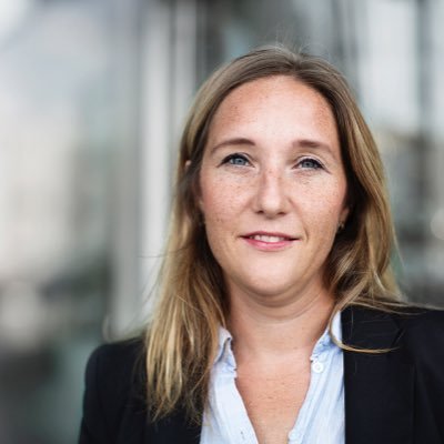 Podcast aficionado. CMO at @getpfc. Former lives at @Klarna, @Vassar College et al. Did I mention I love happy food?