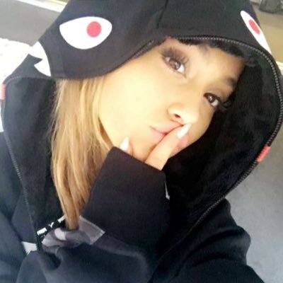 ArianaRPase's profile picture. ⭐️