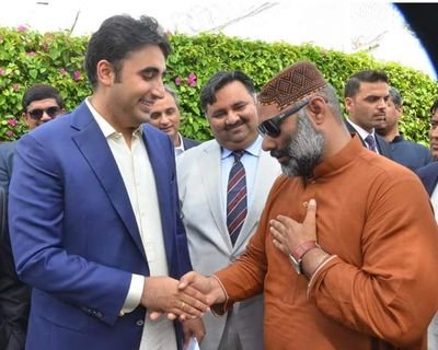 Waheed19058473's profile picture. Team ppp multan