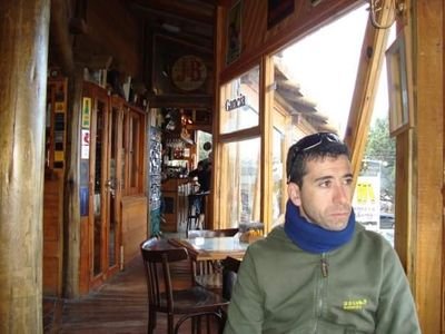 geramonticu's profile picture. Trabayando pa vivir.... Técnicu deportivu Futsal Nivel II.... y ahora principiante a montañeru.
Del Real Oviedo.
Disfrutar la Montaña.
#FutsalOlimpicoYa