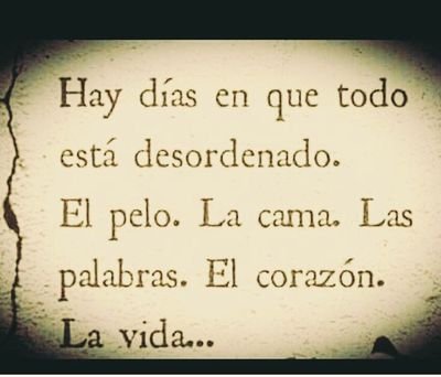 No es difícil tomar decisiones cuando sabes cuáles son tus valores. 
#TODOSSOMOSIGUALEs 🇪🇸