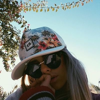 Maiara_s0ares's profile picture. ✨My Girlfriend✨ @LauraMartins97