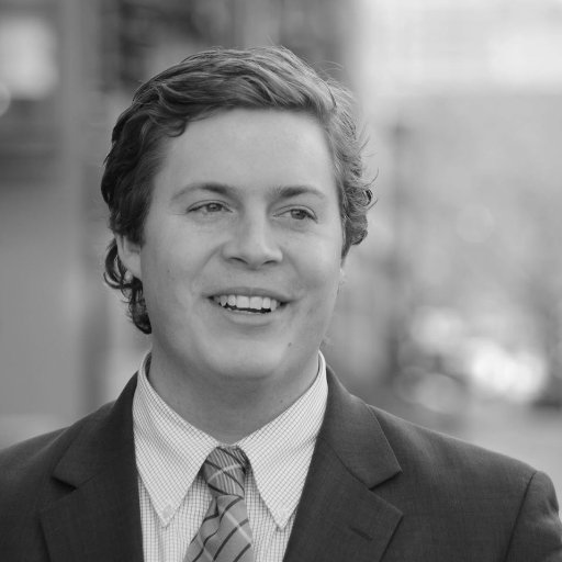 Graduate of the University of Kentucky. I love nachos, St. Louis/Kentucky sports, movies, books, and liberty. Opinions here are my own.