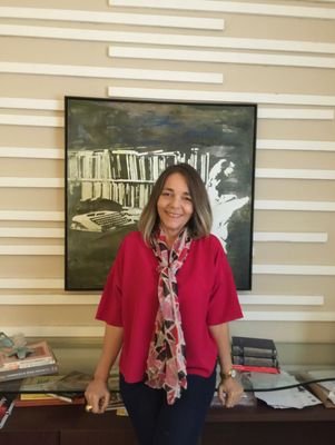 CristinadeMace3's profile picture. Psicanálise, literatura, teatro, cinema, filosofia, música, atualidades, política.