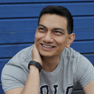 AndrewdeRozario's profile picture. Full Stack Web Dev. Foodie. Coffee Addict. Football Fan. Sings Opera.