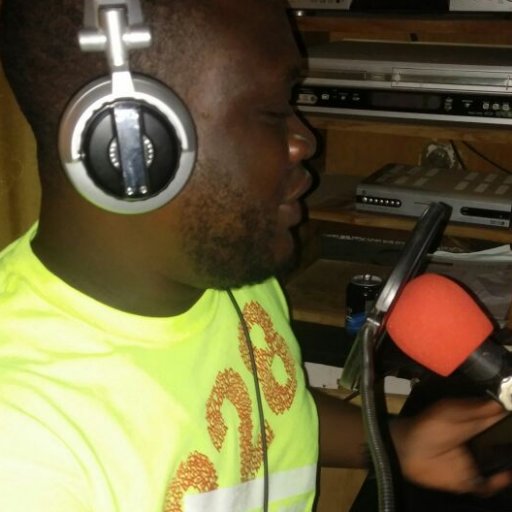 CHEF D'ANTENNE, TECHNICIEN EN CHEF, ANIMATEUR A LA RADIO METROPOLYS  97.1.DG de la WMWR
 DG de Hotpub


Pmt culturelle  contact (228) 92 20 43 46
@DotseWisdom