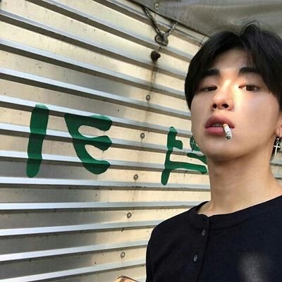 kyungil_ix's profile picture. je joue au pingpong avec les couilles de ton daron