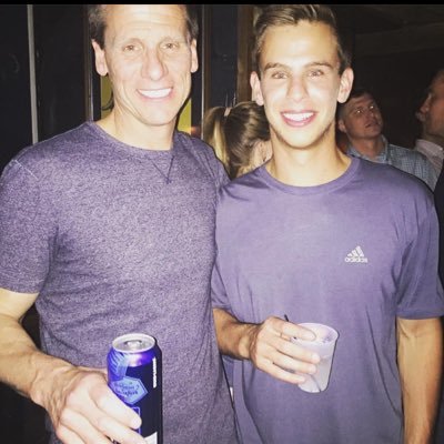 dantheman0212's profile picture. When I tweet, I tweet to kill