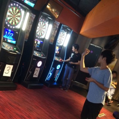 服部栄養専門学校ハイテク2D卒、日本料理屋就職、日本料理、EXILE、三代目JSB、EXILETRIBE、福山雅治、サッカー、柔道、ダーツよろしくお願いします。