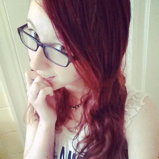 My name is Annie, I'm a Gemini. I enjoy sunsets, long walks on the beach and frisky men.