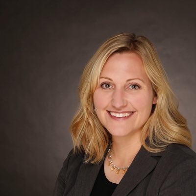 Sara_C_Blair's profile picture. Professor of Art, wife, mom, student. In my spare time, I pretend to be an athlete in addition to by part time gig as a Tetris champion.