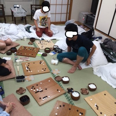 千葉大囲碁部広報用アカウントです。担当者引き継ぎしました！(2022/5/6) DM、質問箱への質問はいつでも受け付けています。新入部員絶賛募集中です！