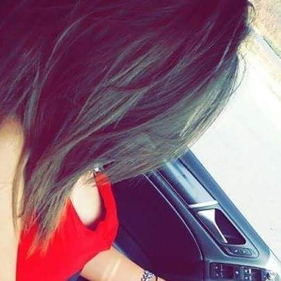 انَّا هٍيًّ تٍلكَّ الفًّــتًّاة💙 التّّي لا تًّـستًّمٍع لكًّلاًم💛 النَّاس💚 لٍانهّا تًّعــرٍٍف من هٍٍيّّ💜
