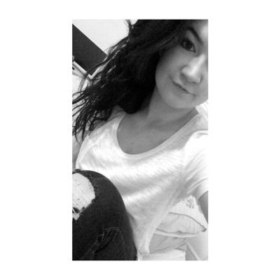 milly_louisexo's profile picture. ~ I’d smoke all you bitches ~