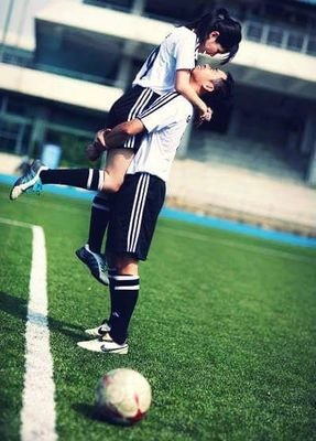 ggiulia_96's profile picture. Io ti amo e me ne fotto di quei soliti consigli