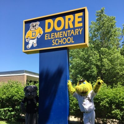 Dore is a neighborhood Chicago Public School on the southwest side where educators work in strong partnership with families to foster greatness in our students.