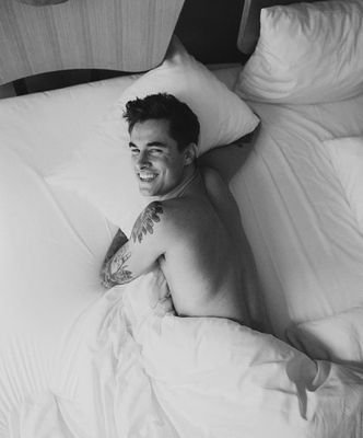 Kian is like my life but without the like 
          Tradley es más real que yo

                   |Soulmate|

Squad SAL



              {2/6}     (Tris/4)