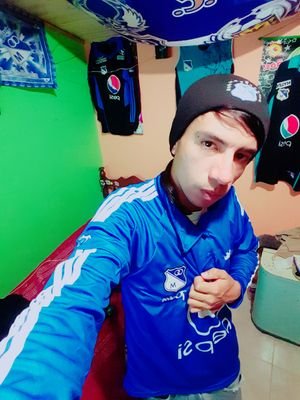 oskarmillosfc's profile picture. tatuador