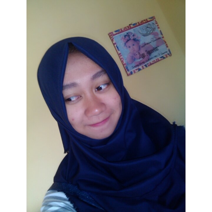 AyuAgusvina's profile picture. strong