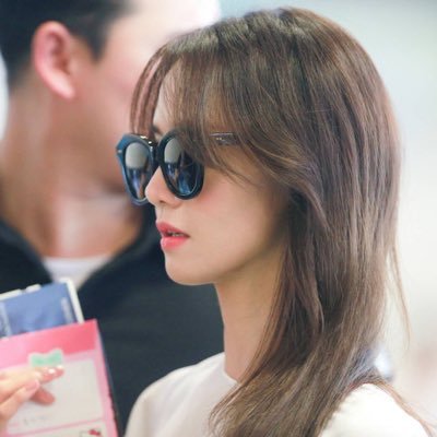 babygirlrainy's profile picture. 